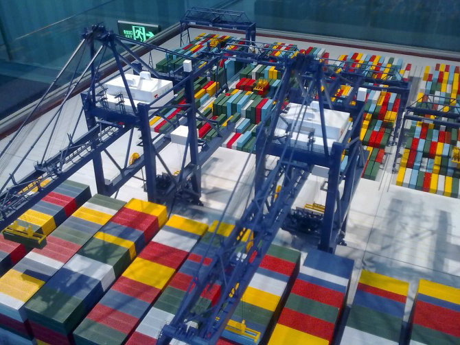 南城县港口集装箱堆场